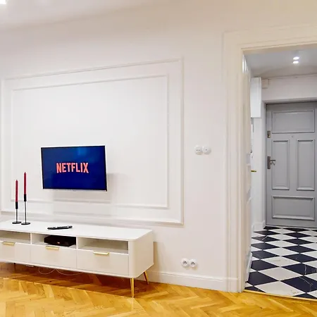 Blue Velvet Center Szpitalna *