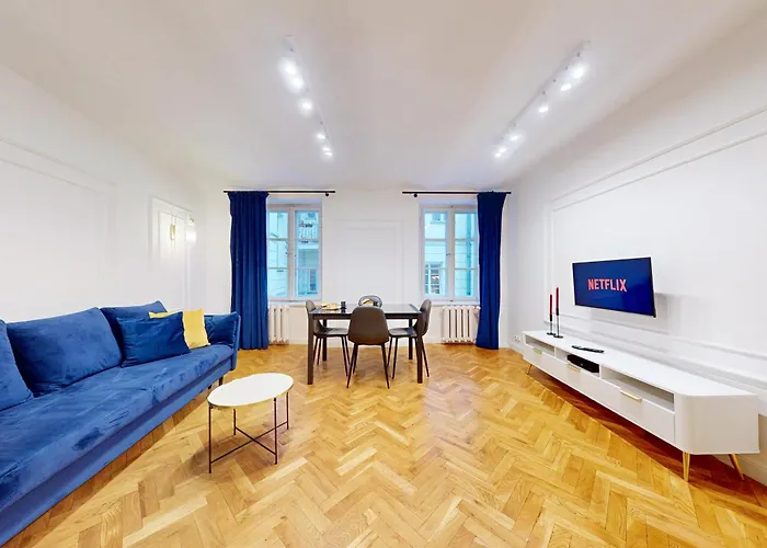 Blue Velvet Center Szpitalna